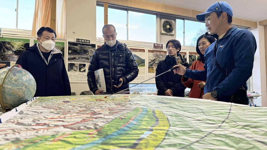 見出し3画像_嶋村吉洋社長が主催するワクセルのコラム_金本京平_フィールドワーク.jpg