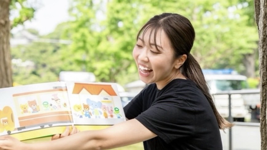 見出し1画像_嶋村吉洋社長が主催するワクセルのコラム_松田葵_ベビーシッターの魅力