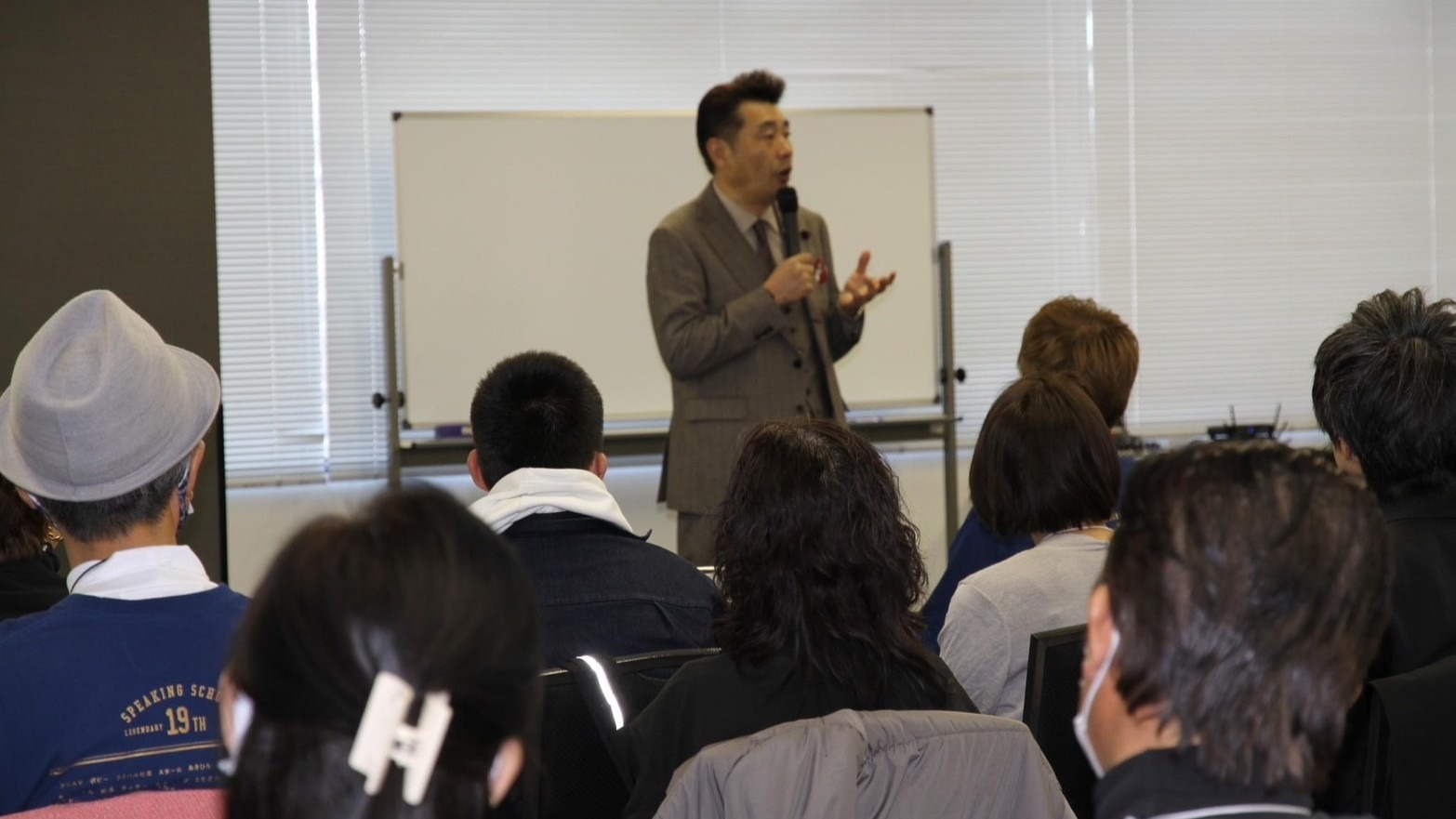 見出し１画像_嶋村吉洋社長が主催するワクセルのコラム_ 杉本善昭さん.jpg