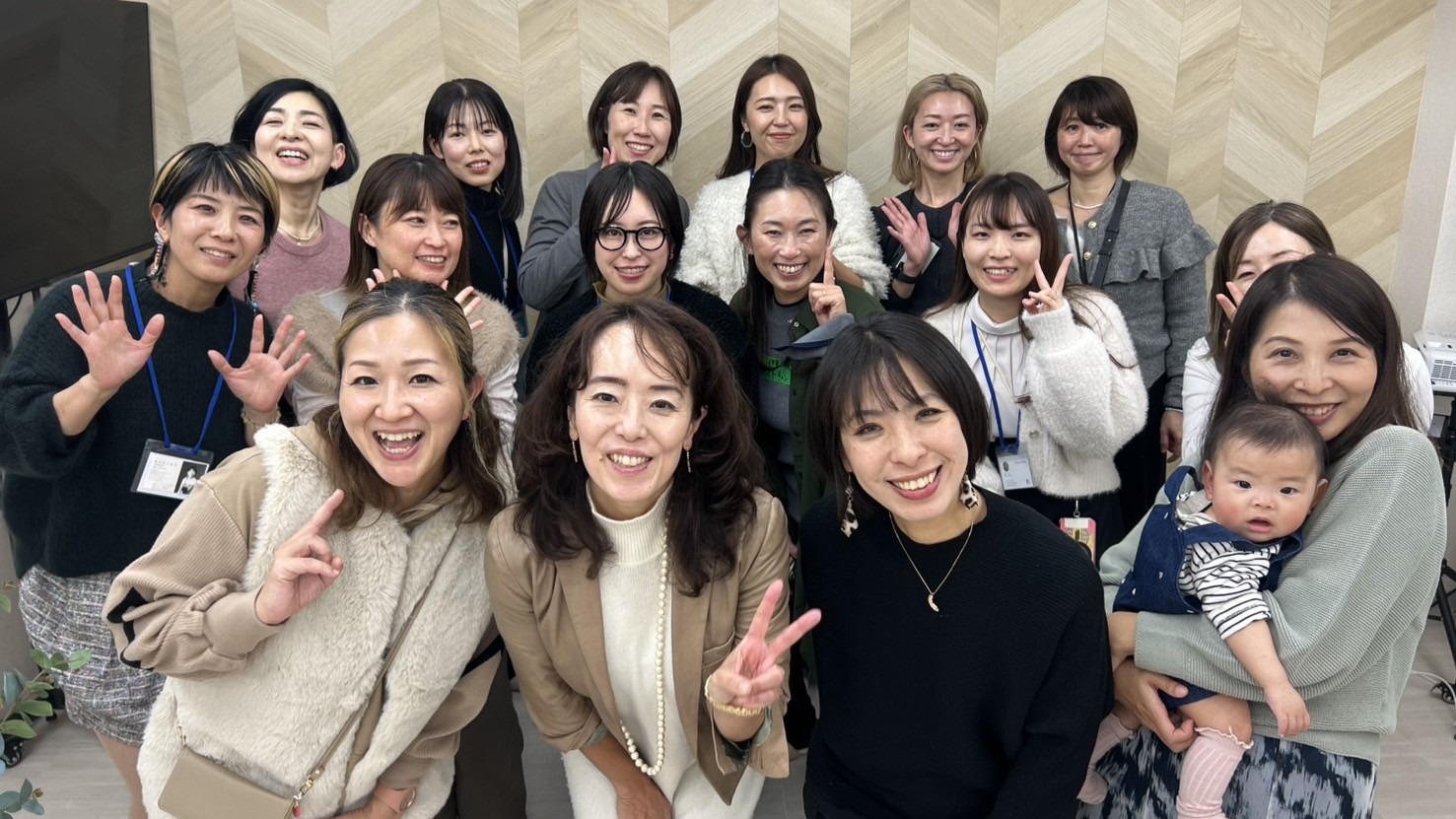 column_top_(Eda Kaai).JPG