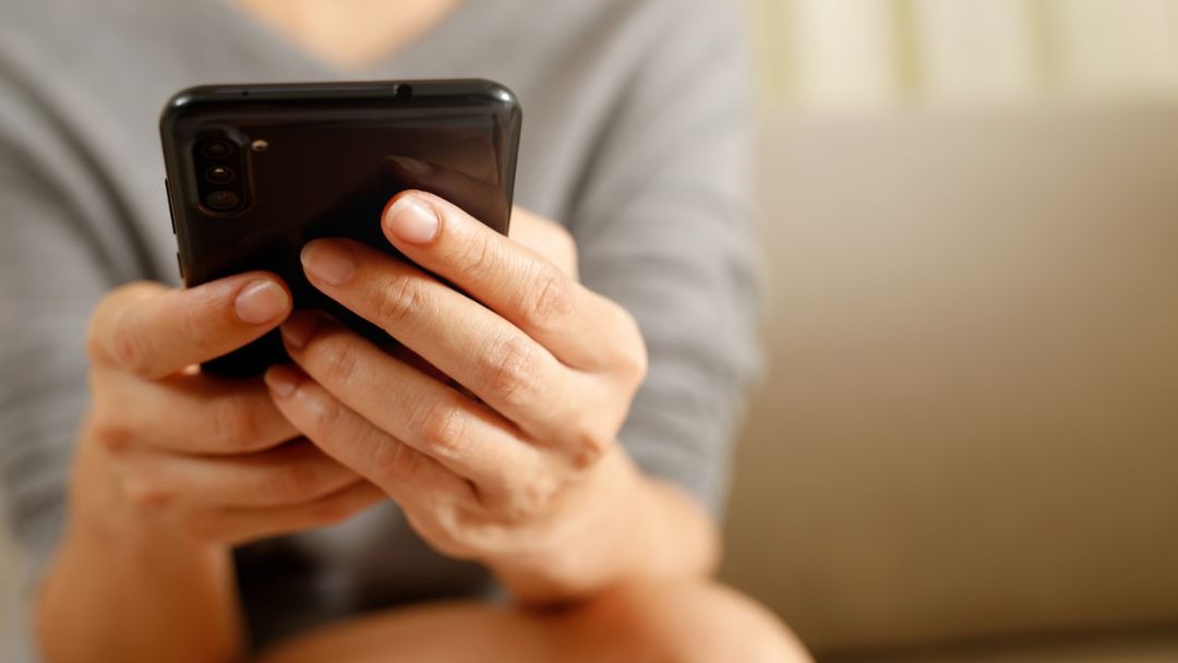 見出し1画像_嶋村吉洋社長が主催するワクセルのコラム_あい_母の奴隷