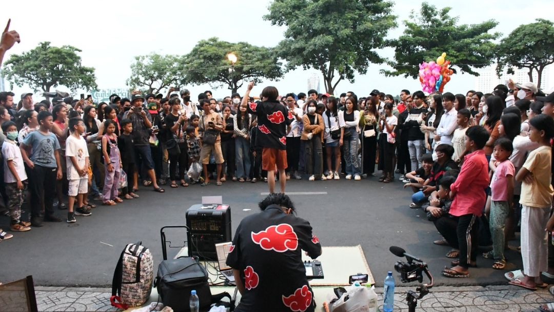 見出し1画像_嶋村吉洋社長が主催するワクセルのコラム_MAEKEN_エンターテイナー