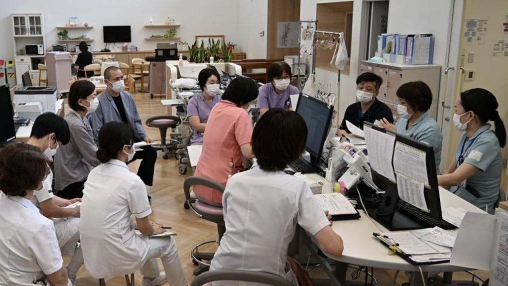 見出し3画像_嶋村吉洋社長が主催するワクセルのコラム_岡田慶子さん・米本智昭さん