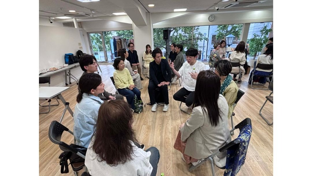 見出し2画像_嶋村吉洋社長が主催するワクセルのコラム_與良だいち_すでにそこにいる人