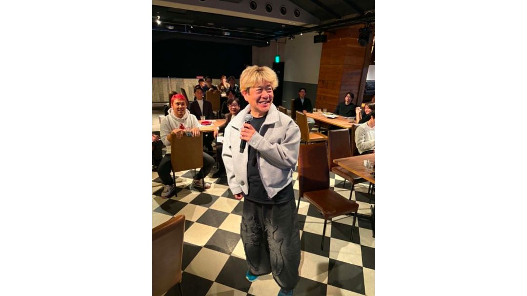見出し1画像_嶋村吉洋社長が主催するワクセルのコラム_鈴木章裕_喜ばれることが原点