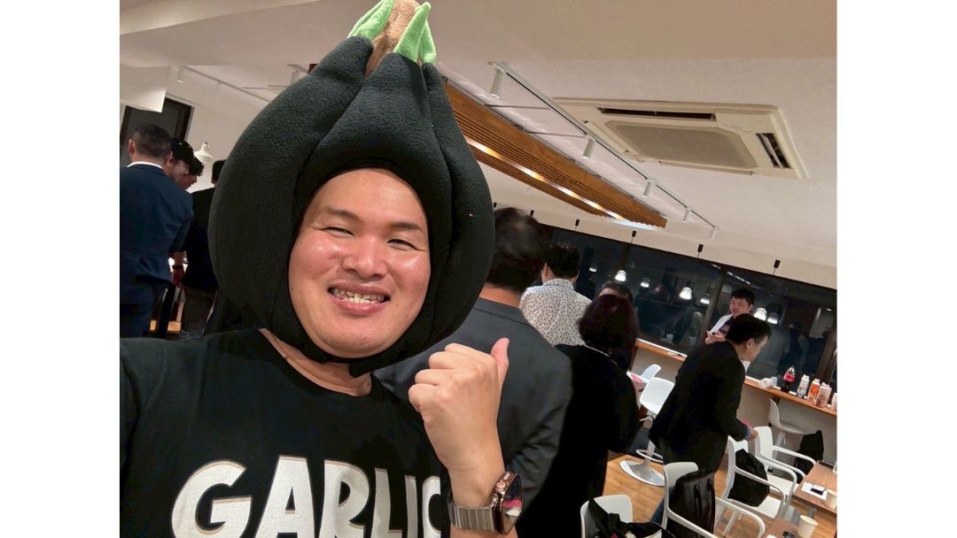見出し3画像_嶋村吉洋社長が主催するワクセルのコラム_にんにく王子トミー_みんなに認められたい